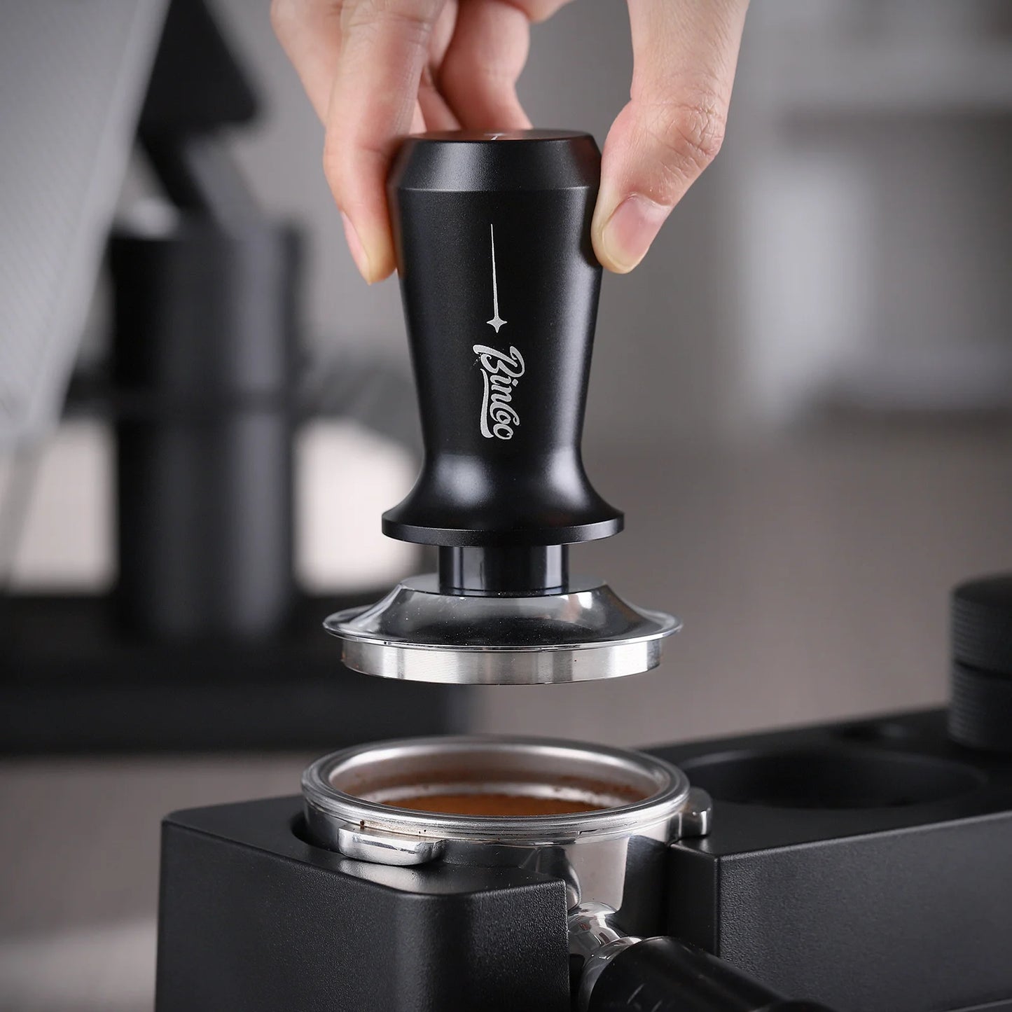 Elastic Coffee Tamper 51/58mm – Just Coffee Black & White Edition